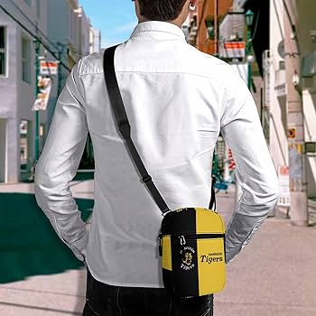 LLBean　阪神タイガース ロッキンジェリービーン×阪神タイガース/サイズL - メルカリ